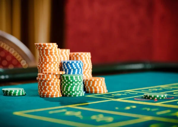 pjsk Habanero live roulette table interface showing wheel, bet board, and player controls